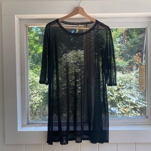 Mesh Half-Sleeve Top - Size M